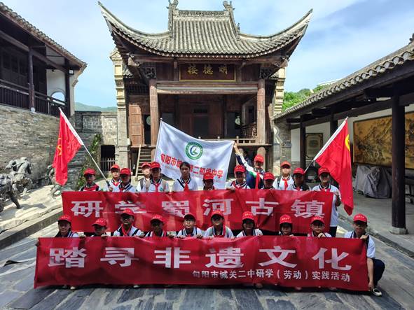 圖示, 示意圖

中度可信度描述已自動生成:ver1