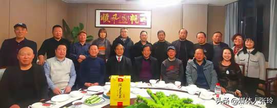 圖示, 示意圖

中度可信度描述已自動生成:ver1