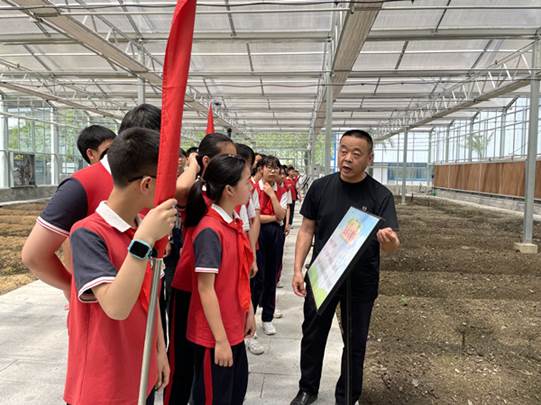 圖示, 示意圖

中度可信度描述已自動生成:ver1